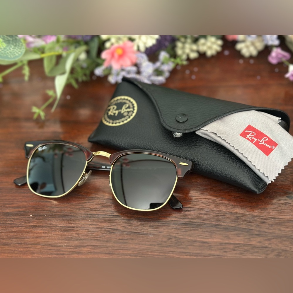 Ray-Ban Brown and Gold Clubmaster Women's Sunglasses